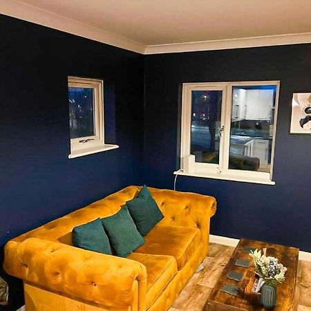 Stylish & Modern Apartment - Southend Stays Exterior foto